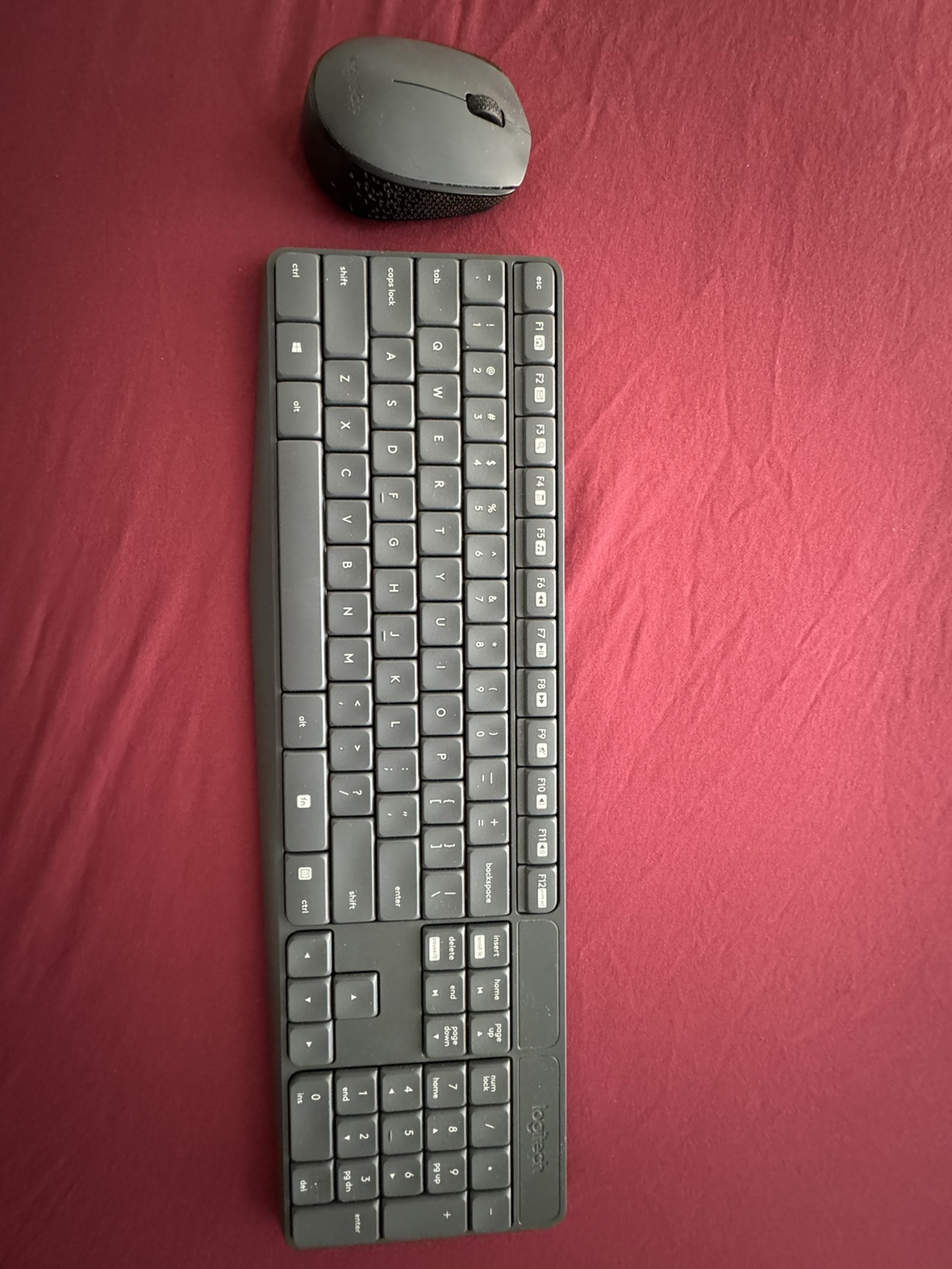 WIRELESS MOUSE & KEYBOARD SET FOR SALE!