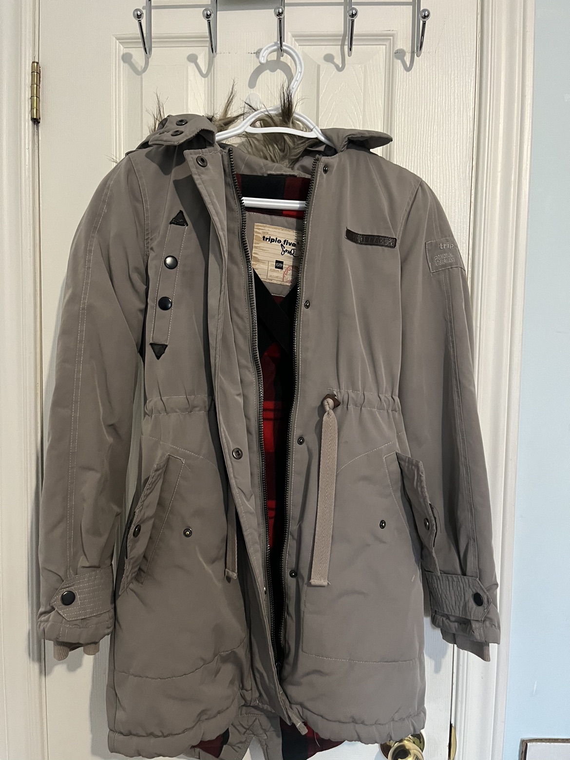 Winter parka image indicator(2)