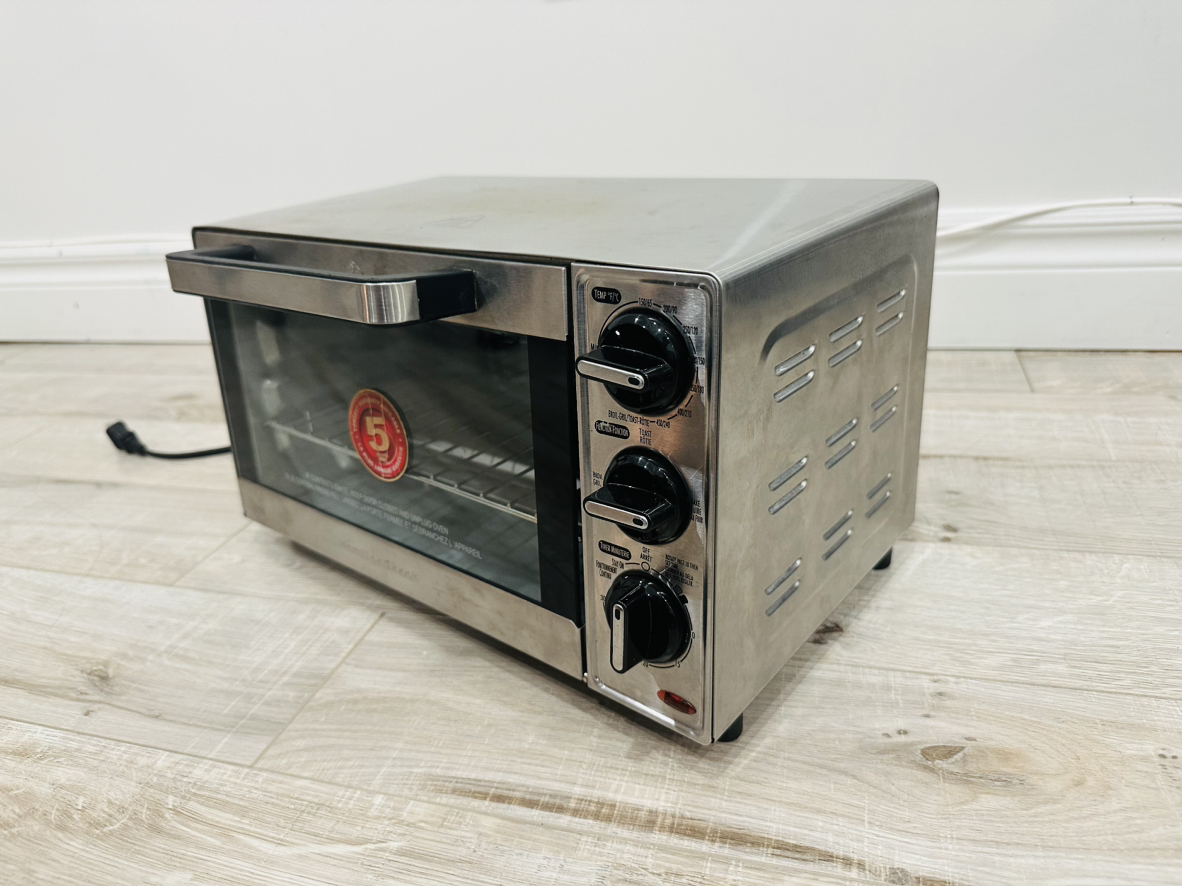 Hamilton Beach Toaster Oven - photo 2