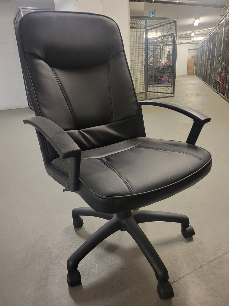 Black desk chair - photo 3