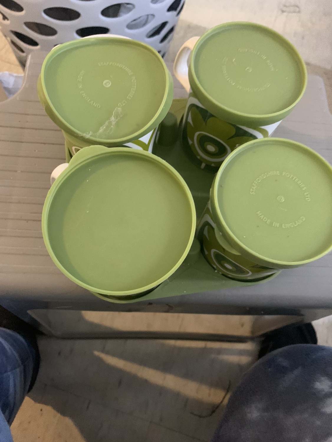 1970s travel mugs with tray.