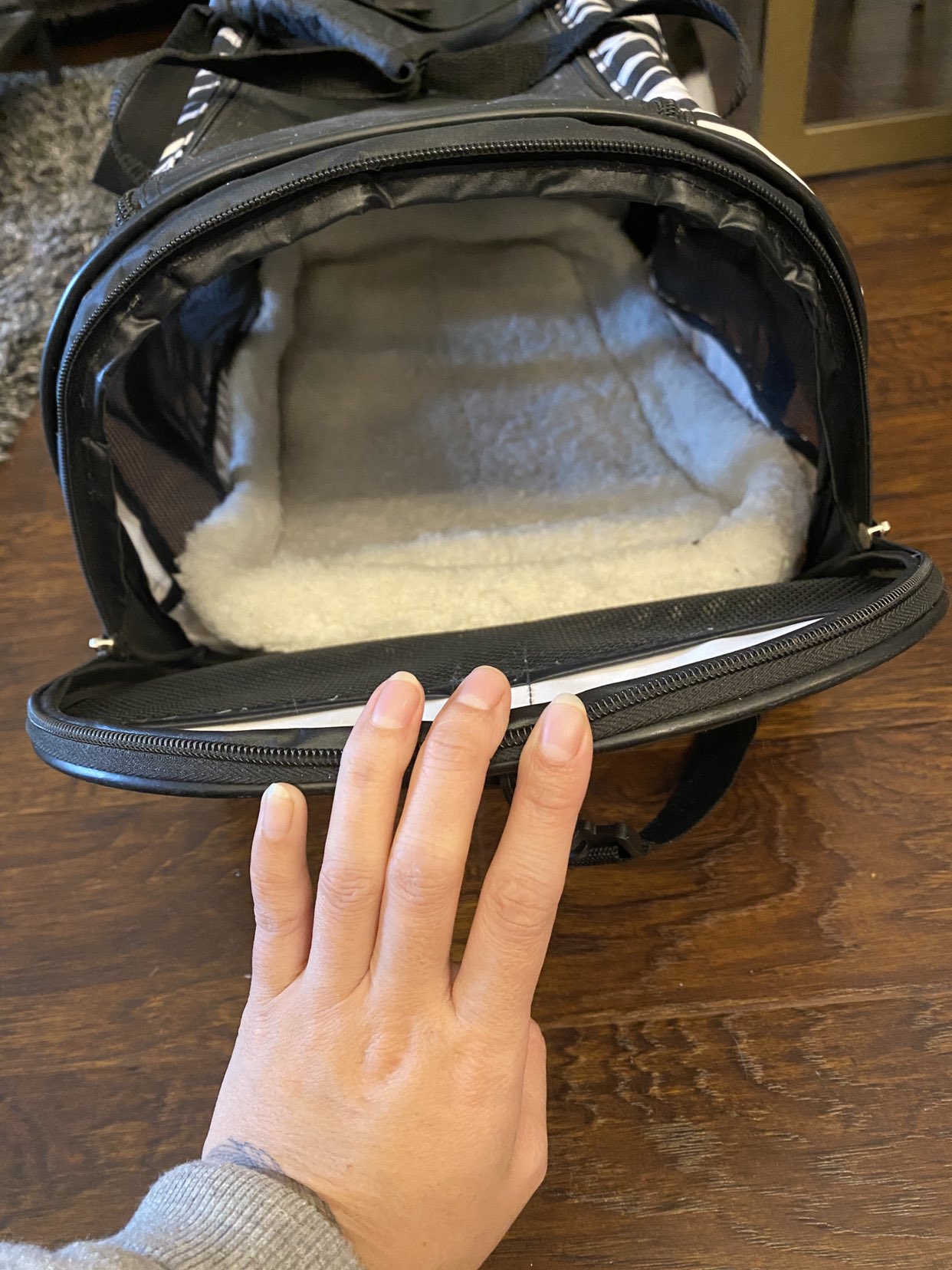 Small fabric cat kennel - photo 2