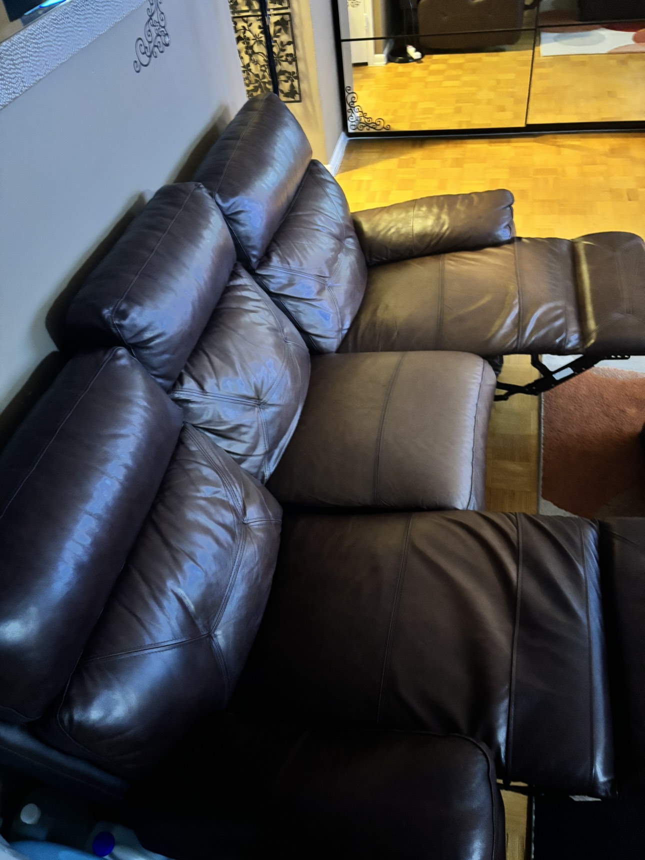 Real leather reclining sofa - photo 2