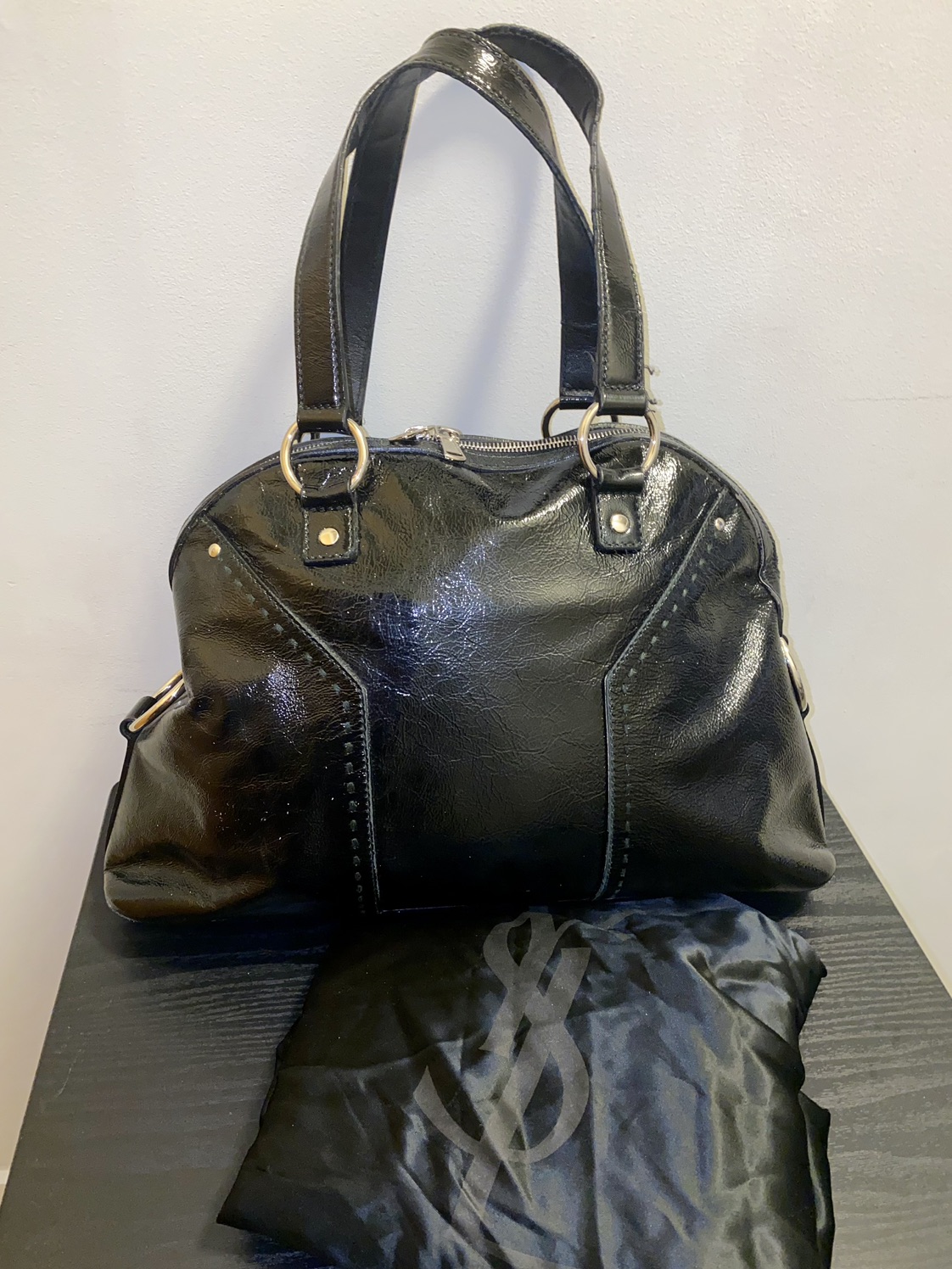 YSL Muse Bag - Patent Leather - Silvertone Hardware image indicator(2)