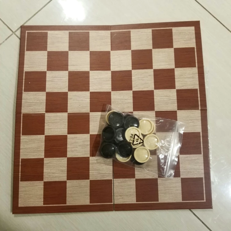 a set of checkers thumbnail