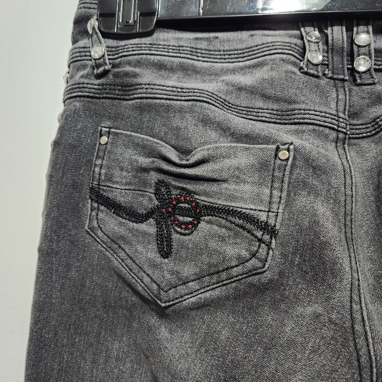 Woman's Faded Black Jeans - photo 3