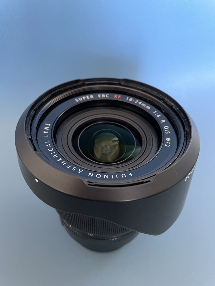 Fuji X-T3 with Vertical grip and 3 Fuji lenses can cover all image indicator(7)