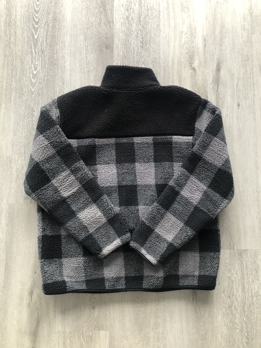 Thick Sherpa Jacket - size XL image indicator(3)