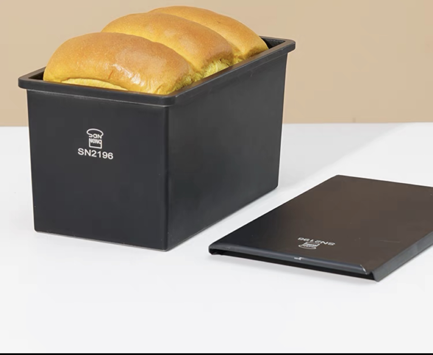 *New* 450g Dough Loaf Pan with Cover image indicator(3)