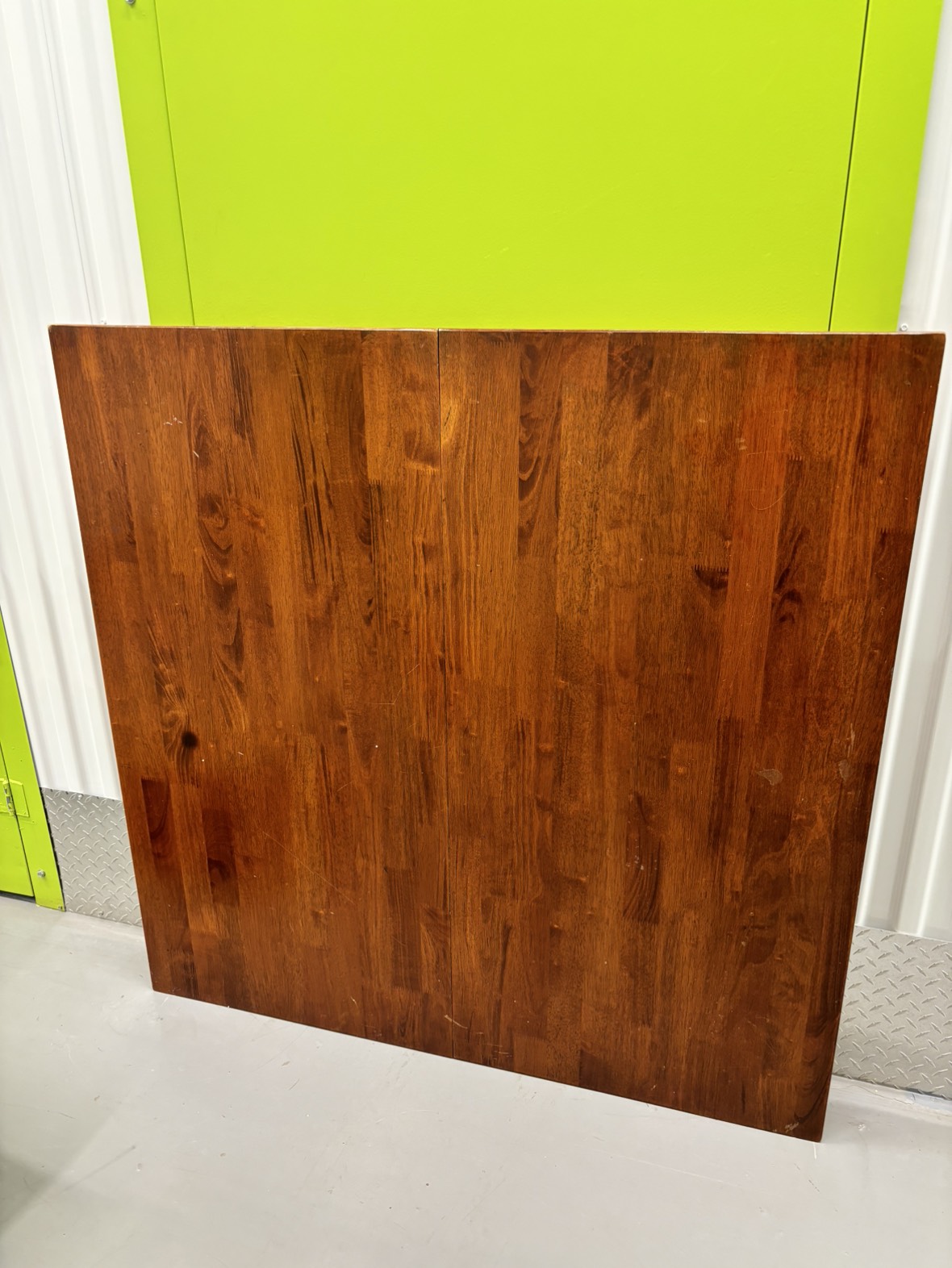 Solid Oak table w Chairs thumbnail