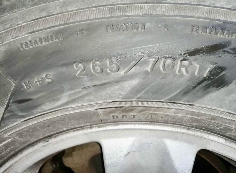4 Goodyear tires and rims - photo 5