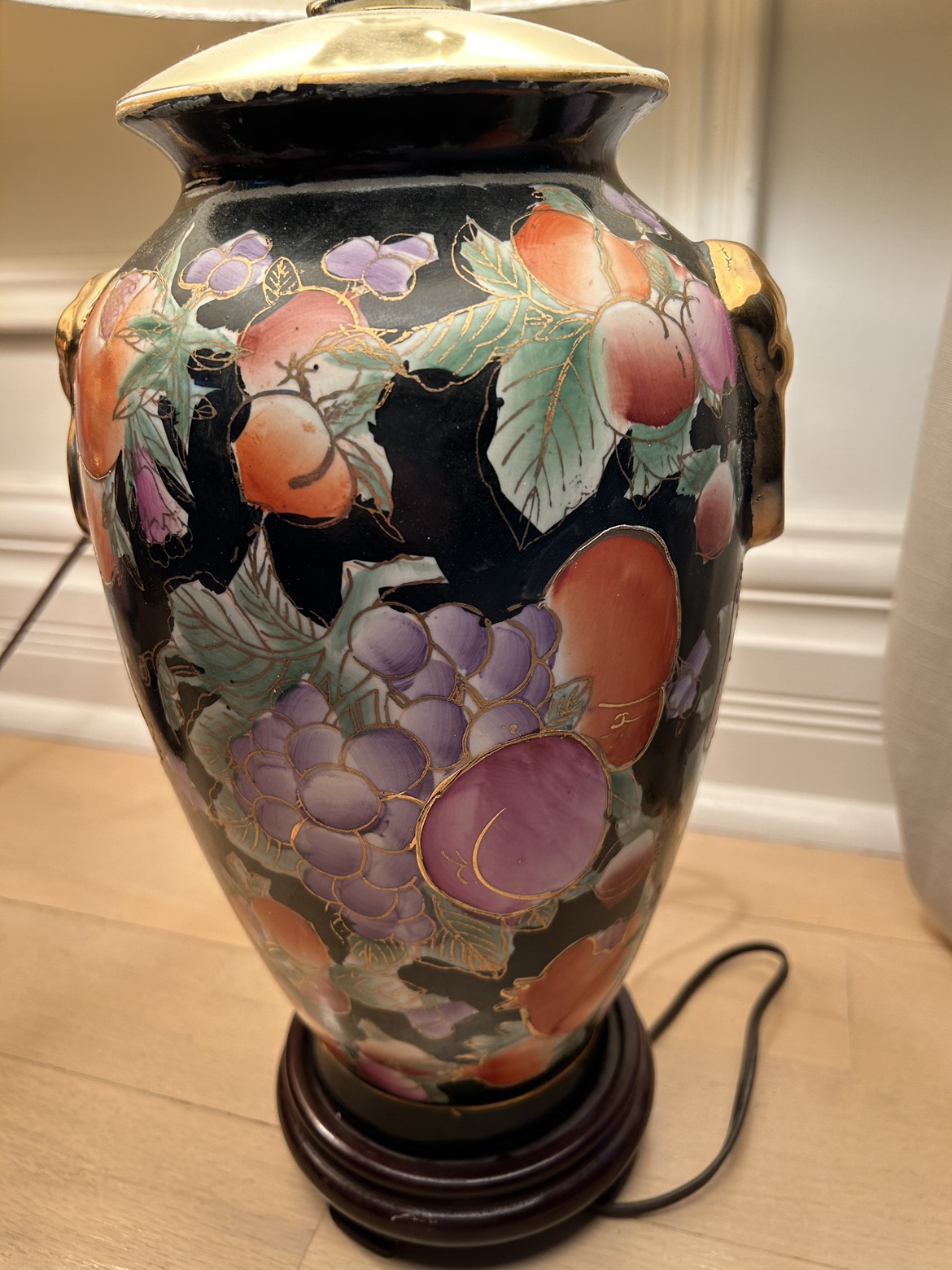 Ornate Asian Table lamps image indicator(2)