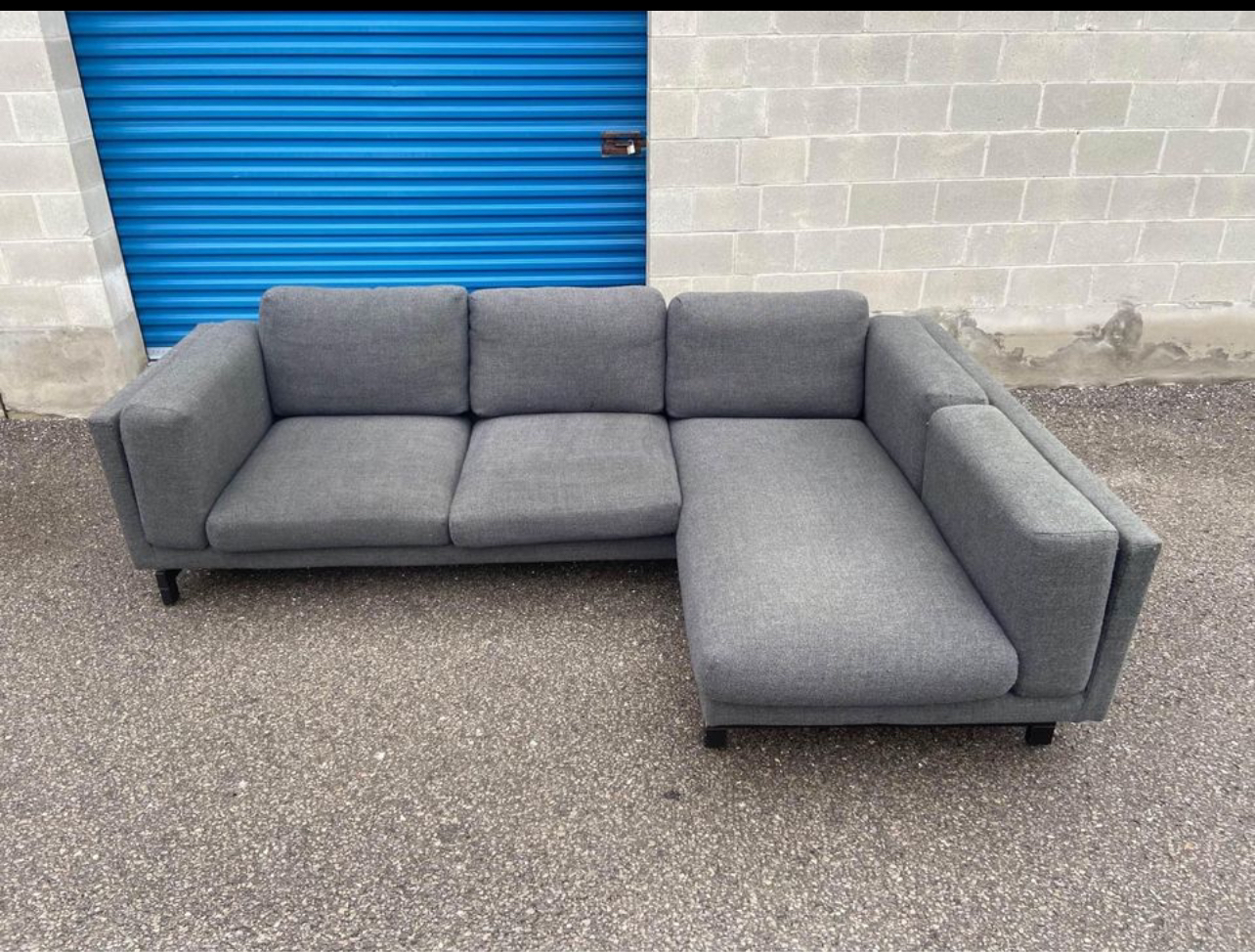 FREE DELIVERY• GREY MODERN UNIQUE SECTIONAL COUCH / SOFA - photo 2