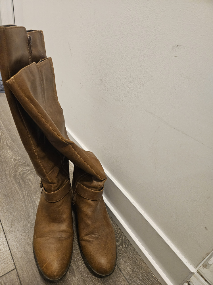 Aldo faux leather boots #freecycle - photo 2