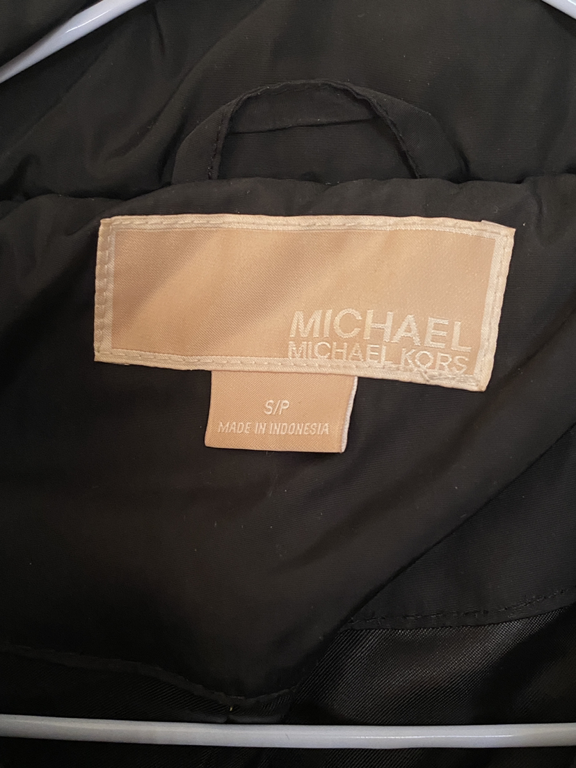 Michael Kors Winter Jacket Size Small - photo 3