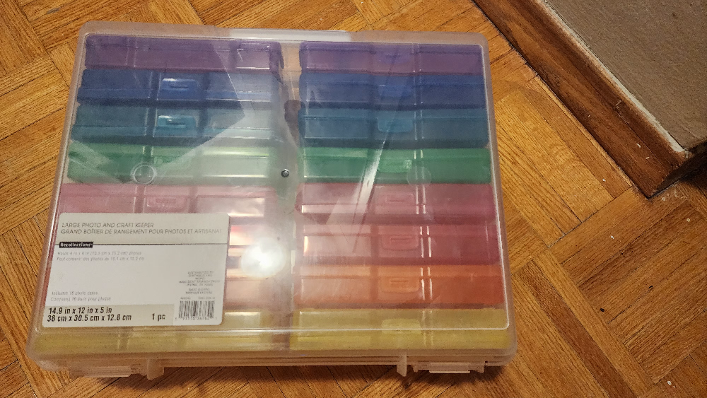 photo and craft keeper for organization - photo 2