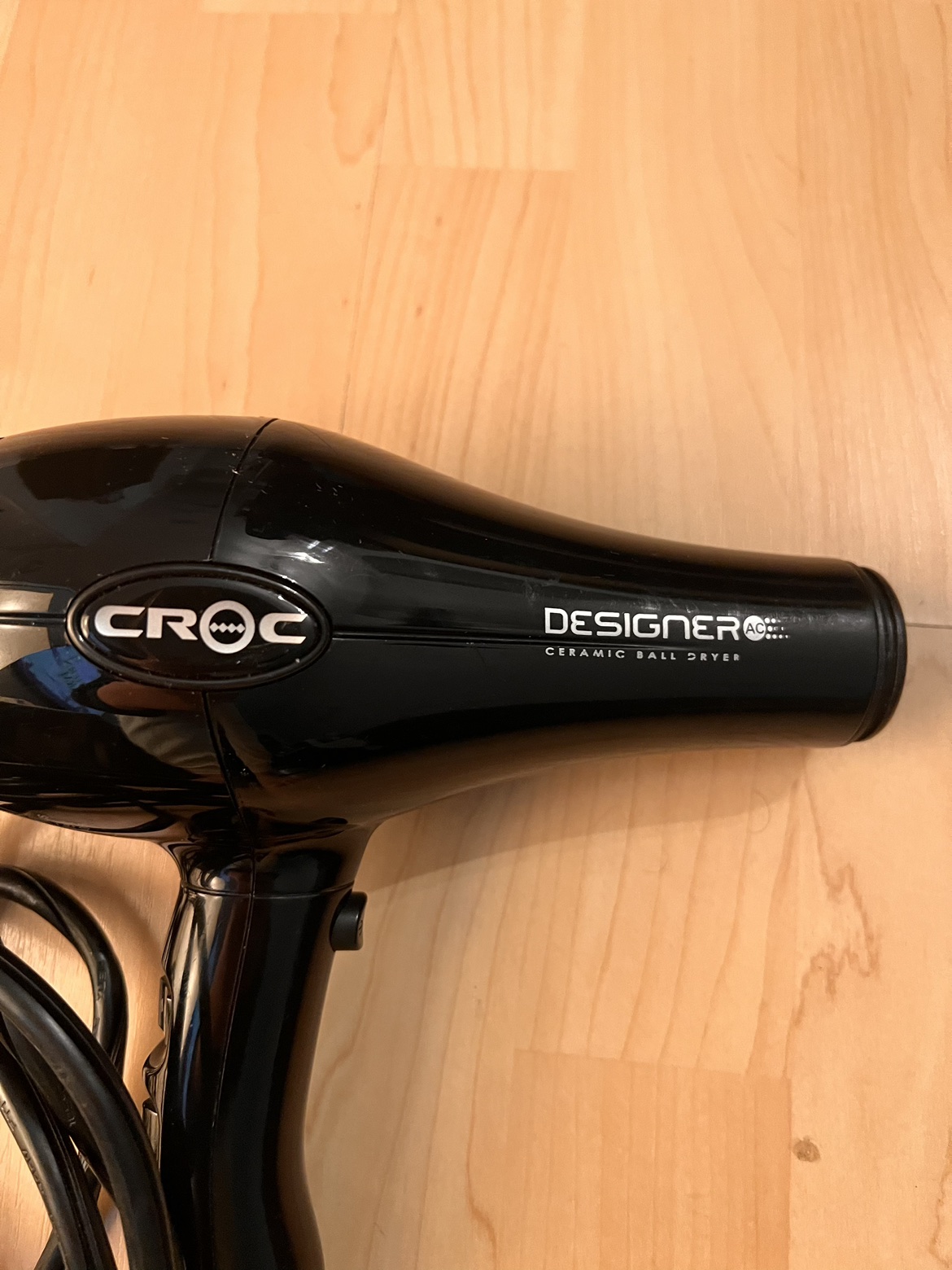 Croc blow dryer - excellent condition image indicator(2)