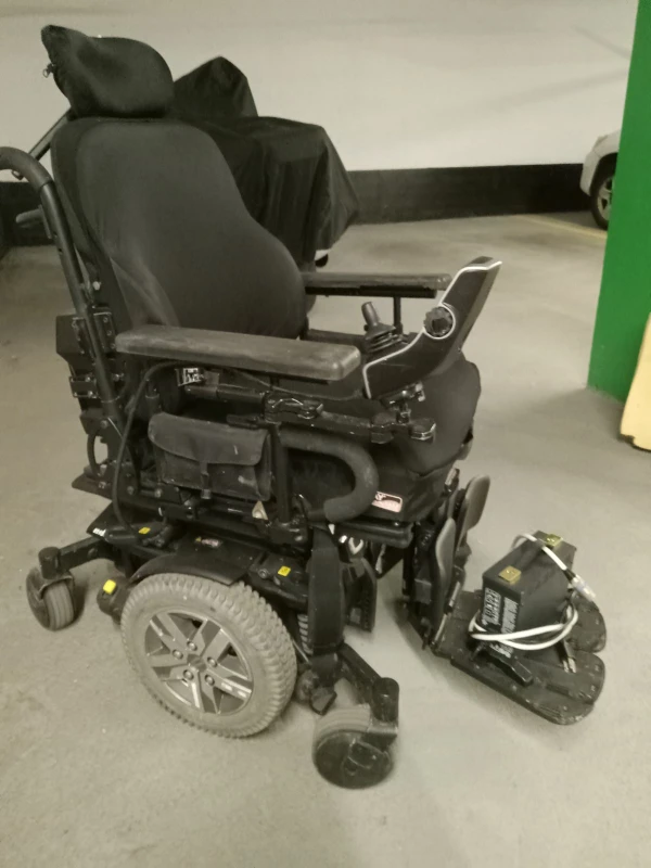 Electric wheelchair - photo 5