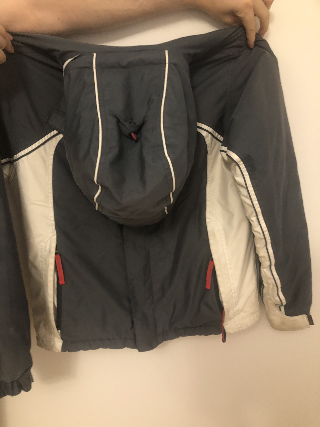 Woman’s skiing jacket 🥕 image indicator(3)
