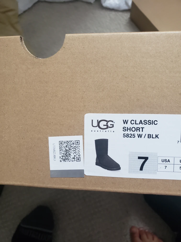 brand new ugg boots - photo 3