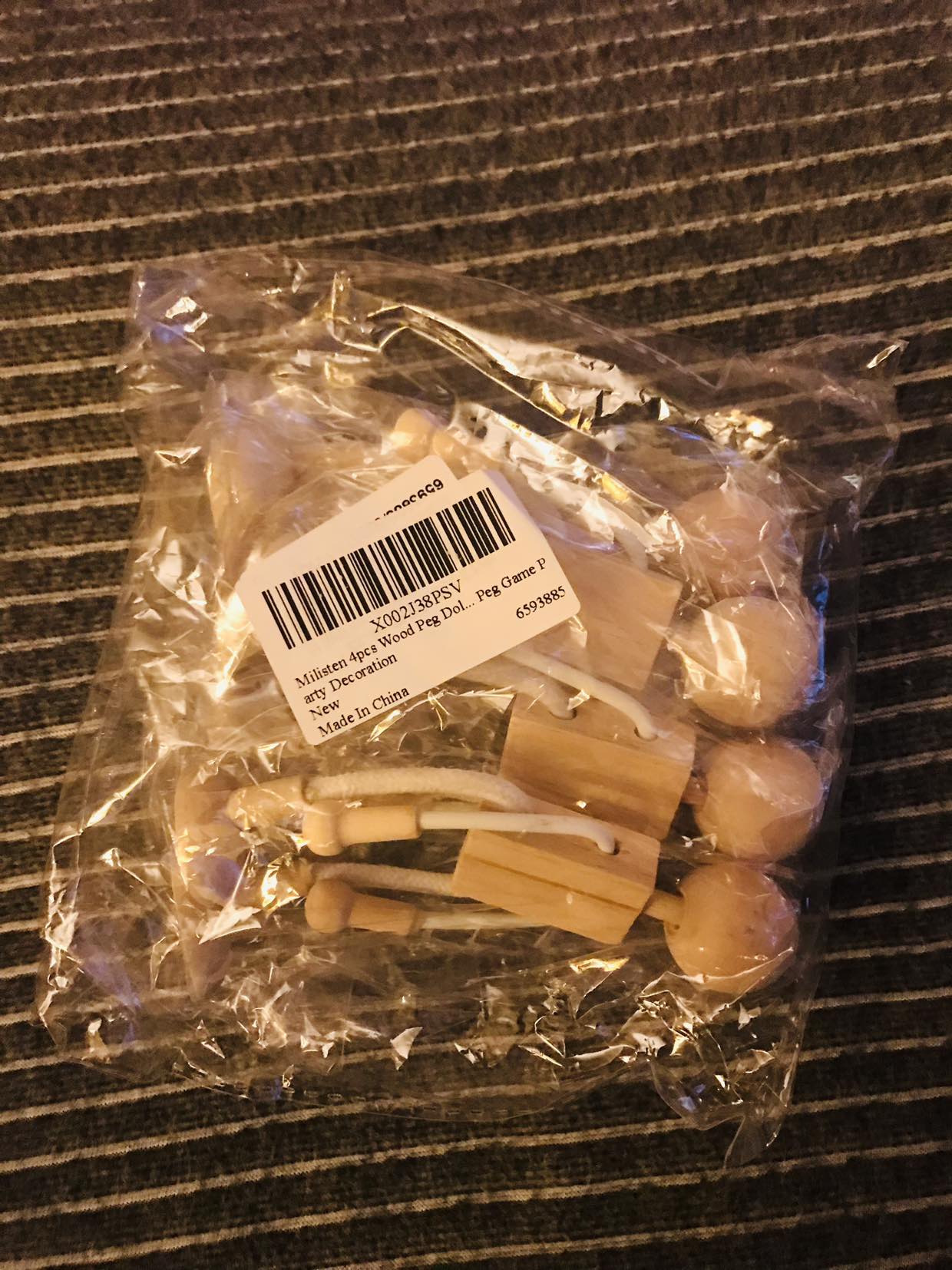 Wooden men toys thumbnail