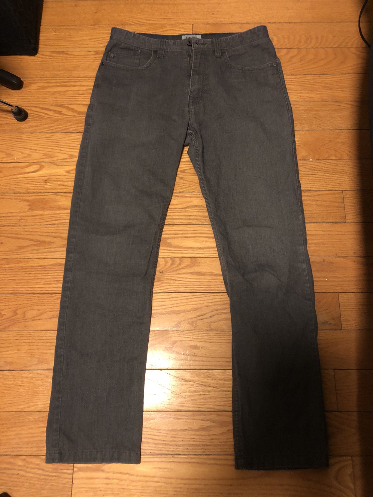 Men’s grey jeans thumbnail