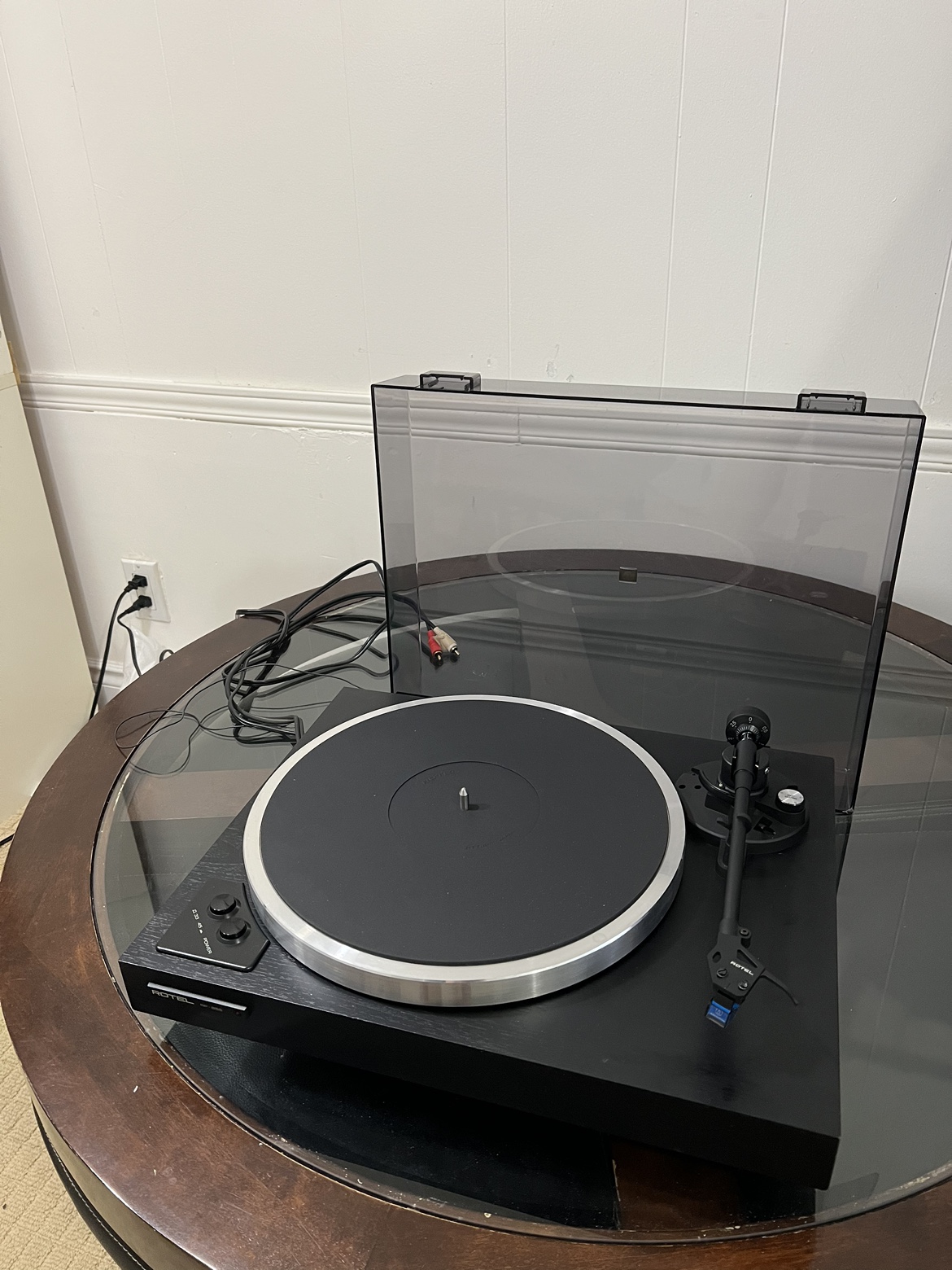 Vintage ROTEL turntable record player
