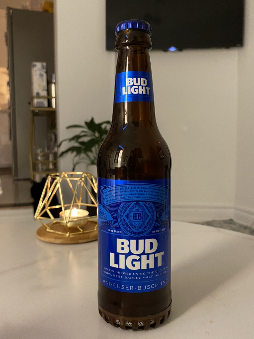Bluetooth bud light light speaker thumbnail