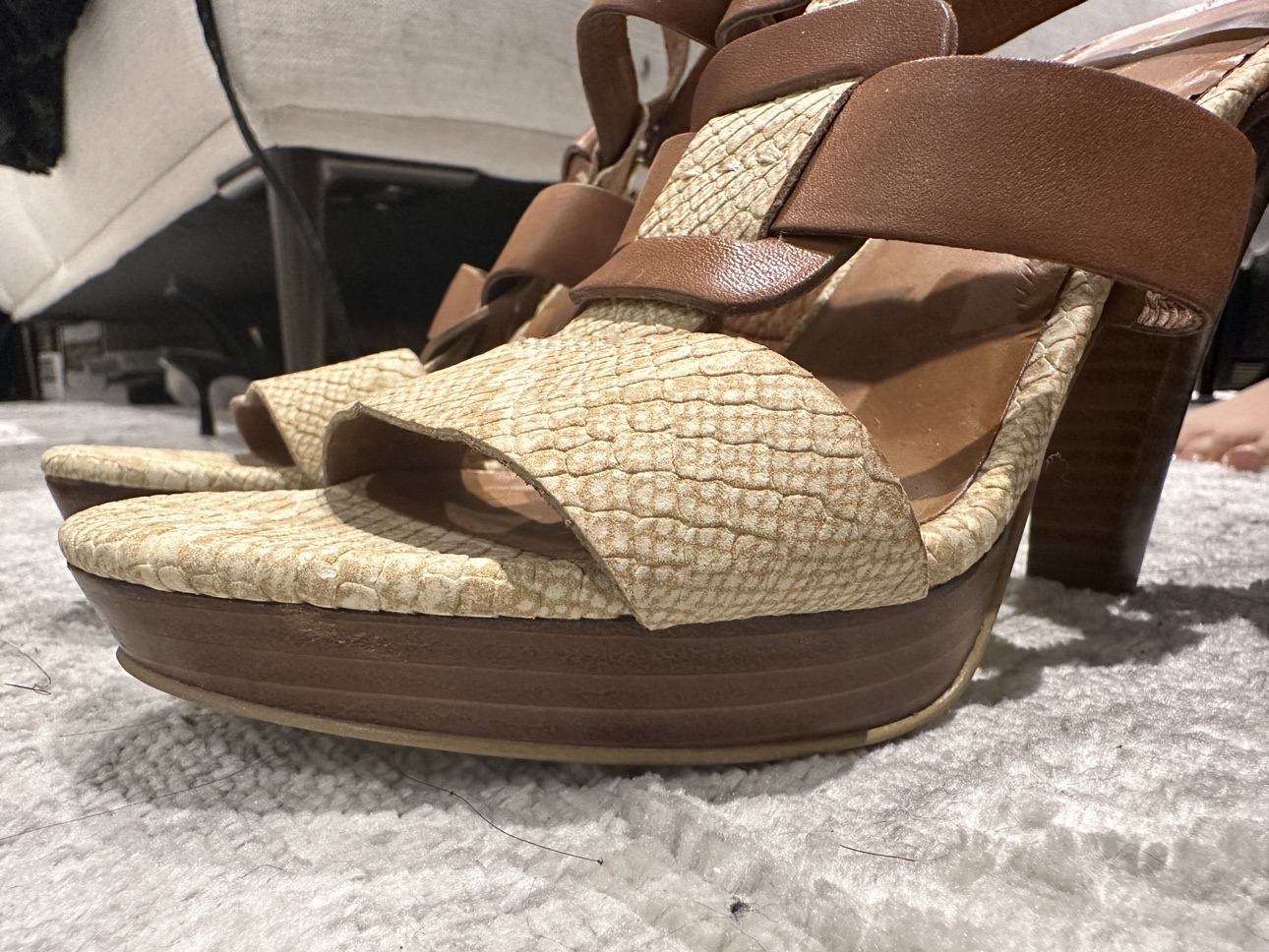 Franco Sarto Snake Print Heels 6.5 - photo 4