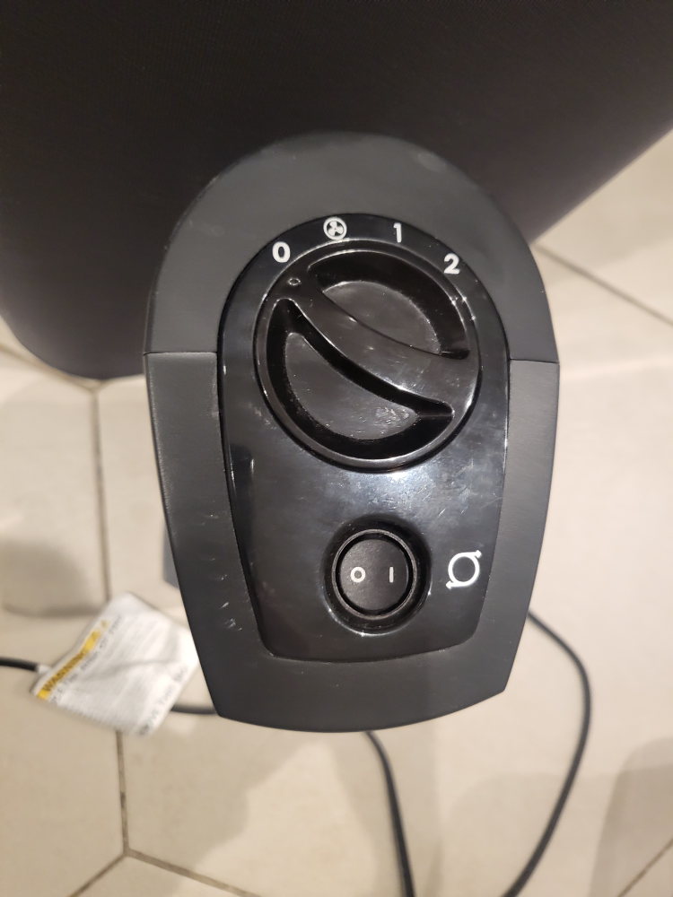 lasko portable rotating heater with fan - photo 2