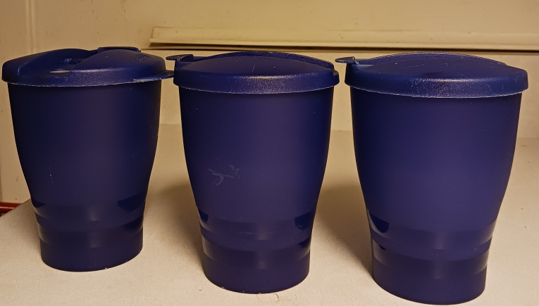 3 Ziploc Tumblers with lids #freecycle thumbnail