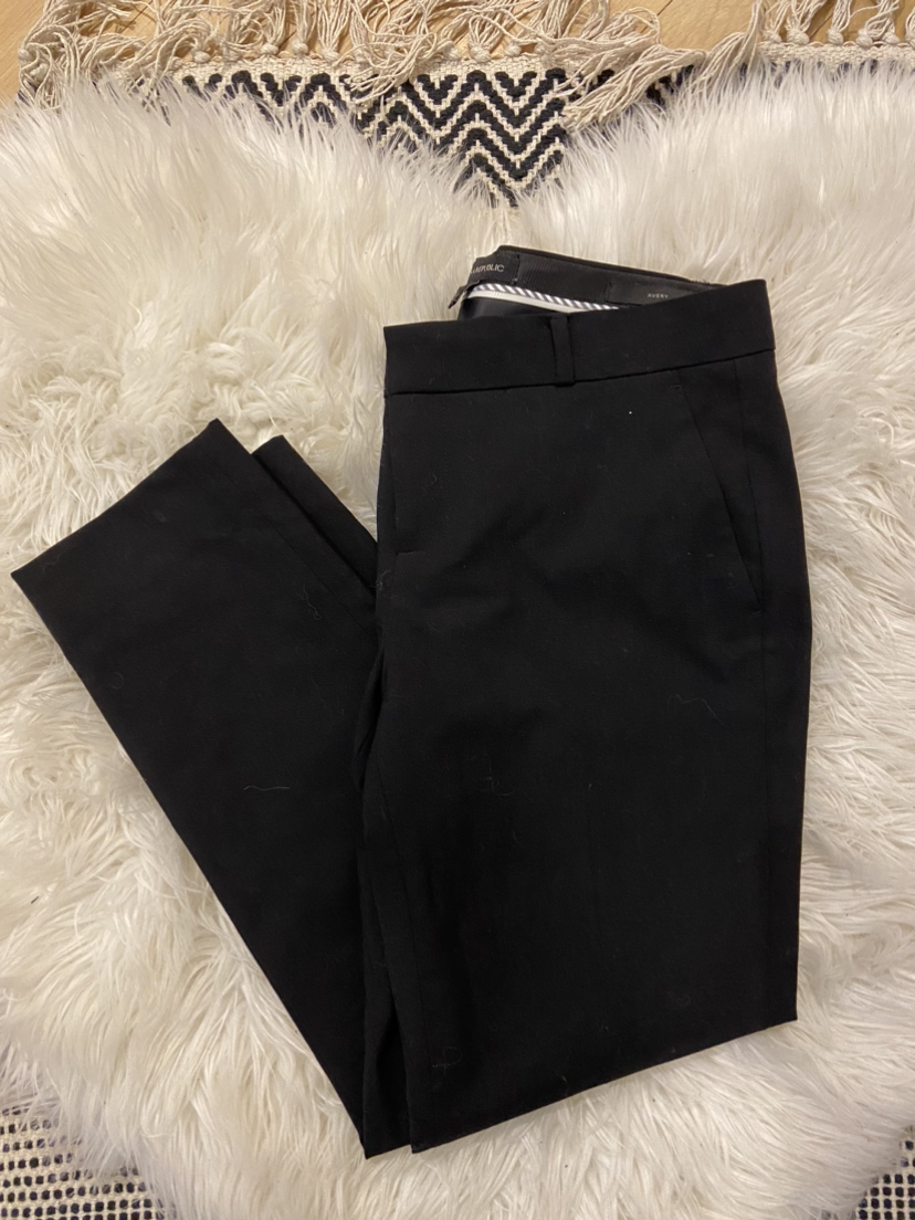 Banana Republic Dress Pants - size 2 petite image indicator(2)