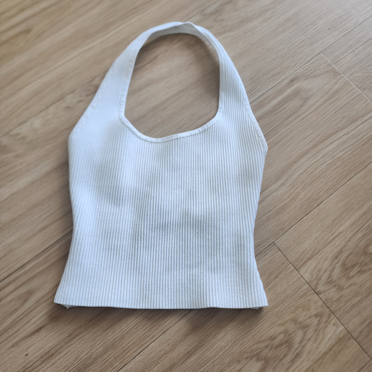 White Cropped Halter Aritzia XS thumbnail