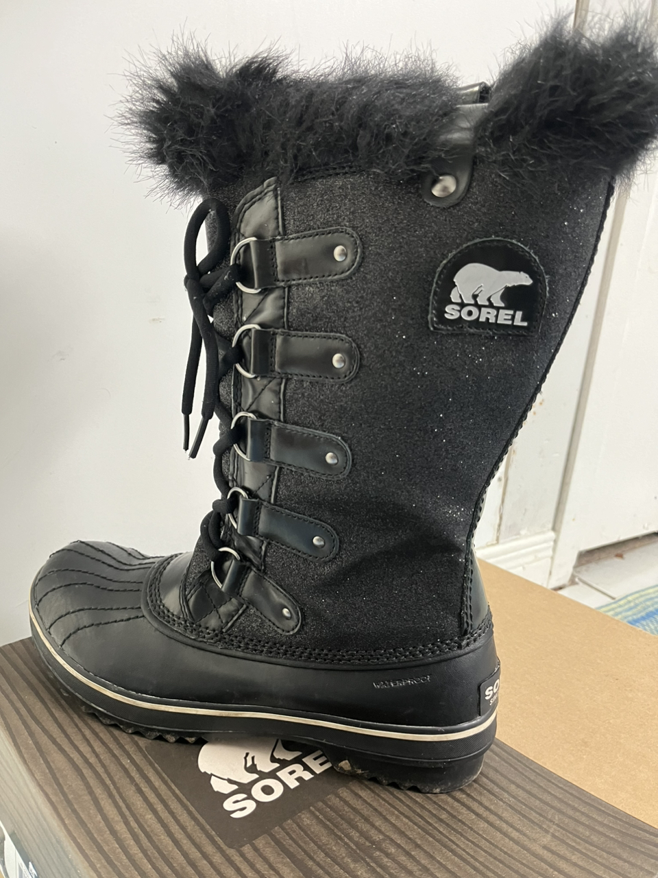 Sorel women’s winter boots - photo 2