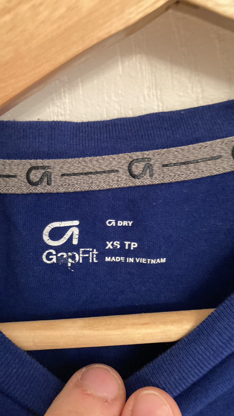 GAP T-Shirt - photo 2