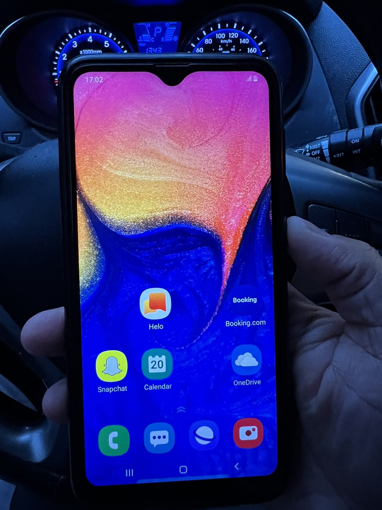 Samsung A10 - photo 2