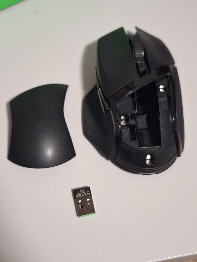 Razer Basilisk X Hyperspeed Wirless Mouse - photo 2