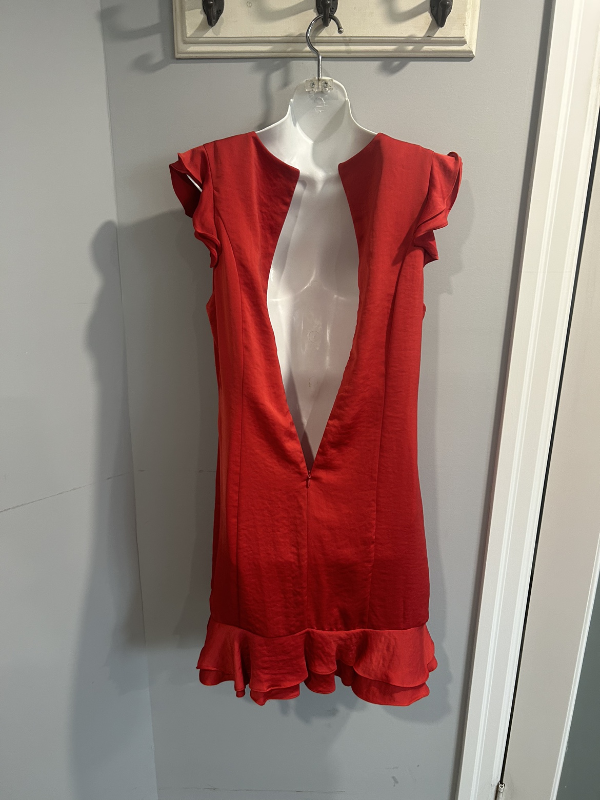 Red Satin dress size large new with tags - photo 4