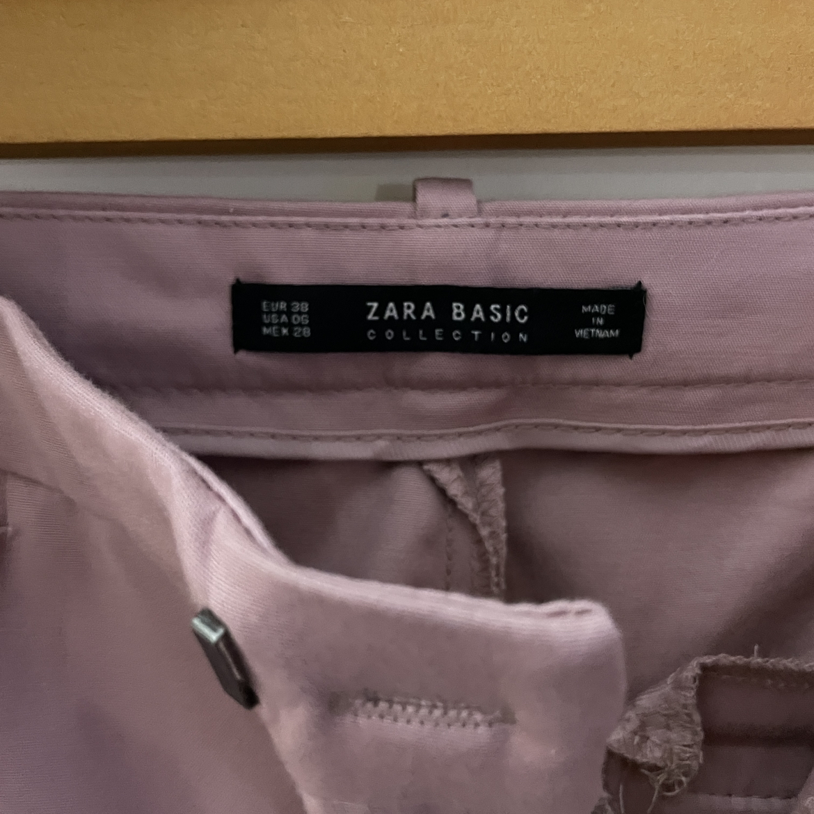 Zara women's trouser (size 6) image indicator(5)