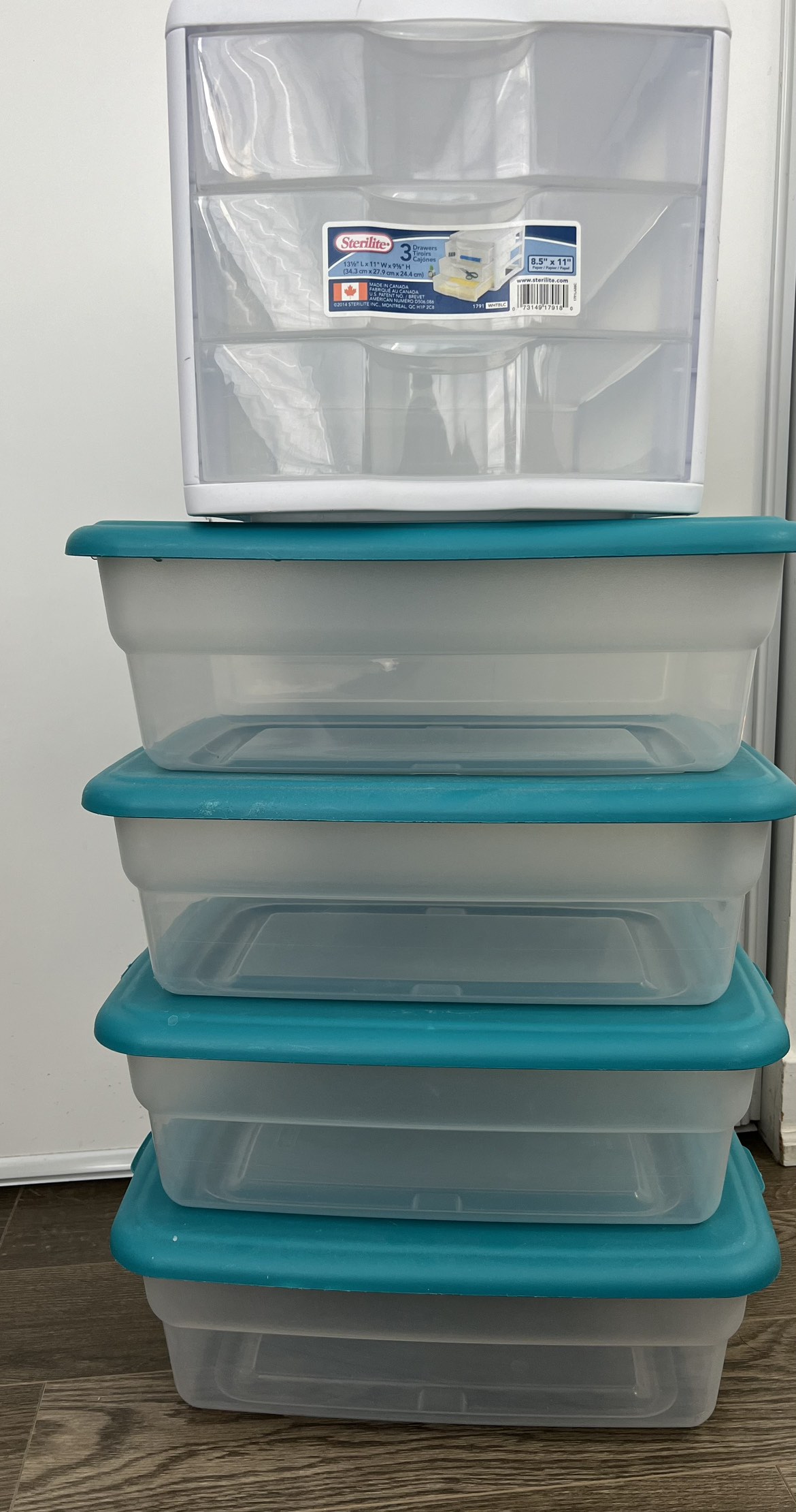 (Moving Sale) Storage set of 4 & Drawers thumbnail