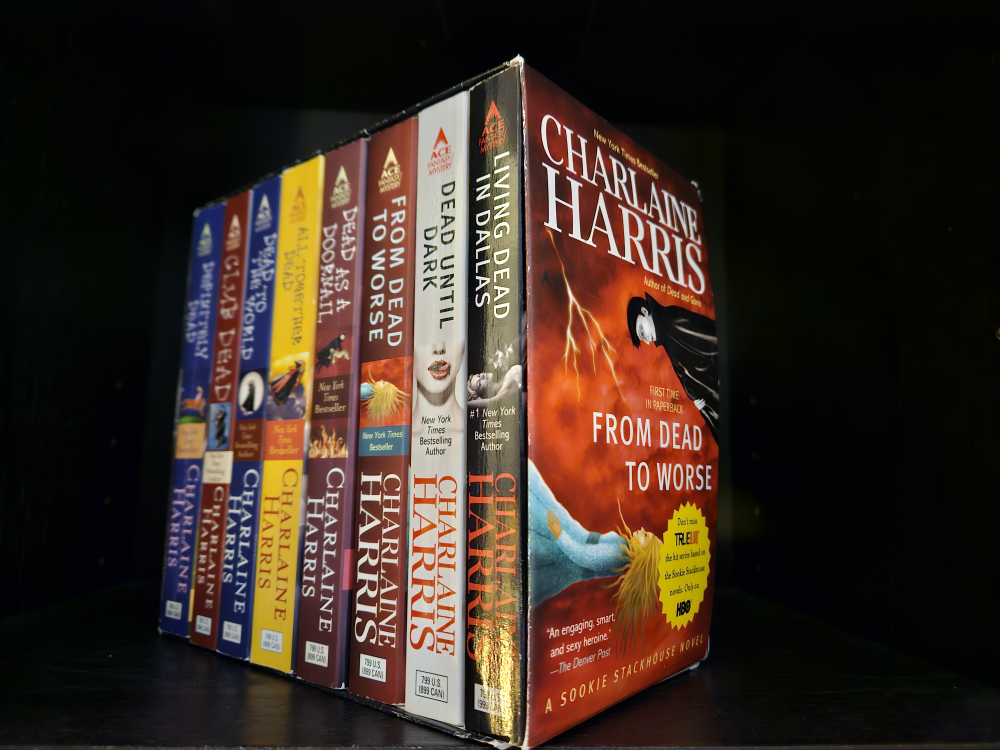 True Blood / Sookie Stackhouse book series image indicator(4)