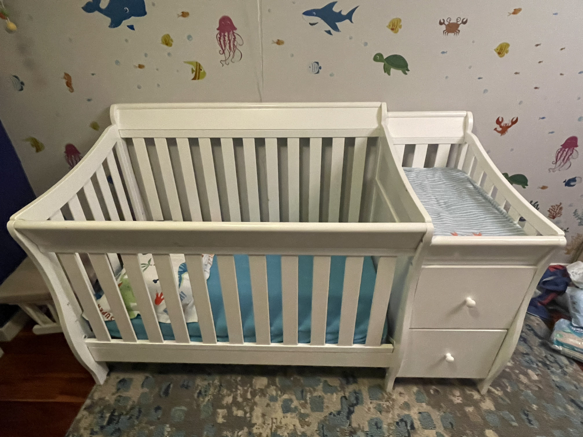 Crib and Changer Combo - photo 2