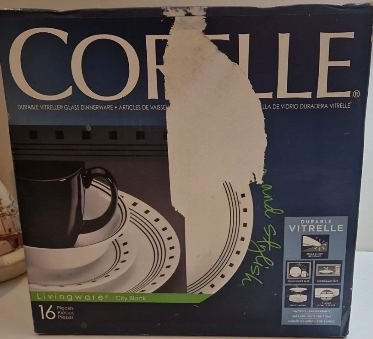 SET OF 16 NEW CORNING CORELLE CITY BLOCK