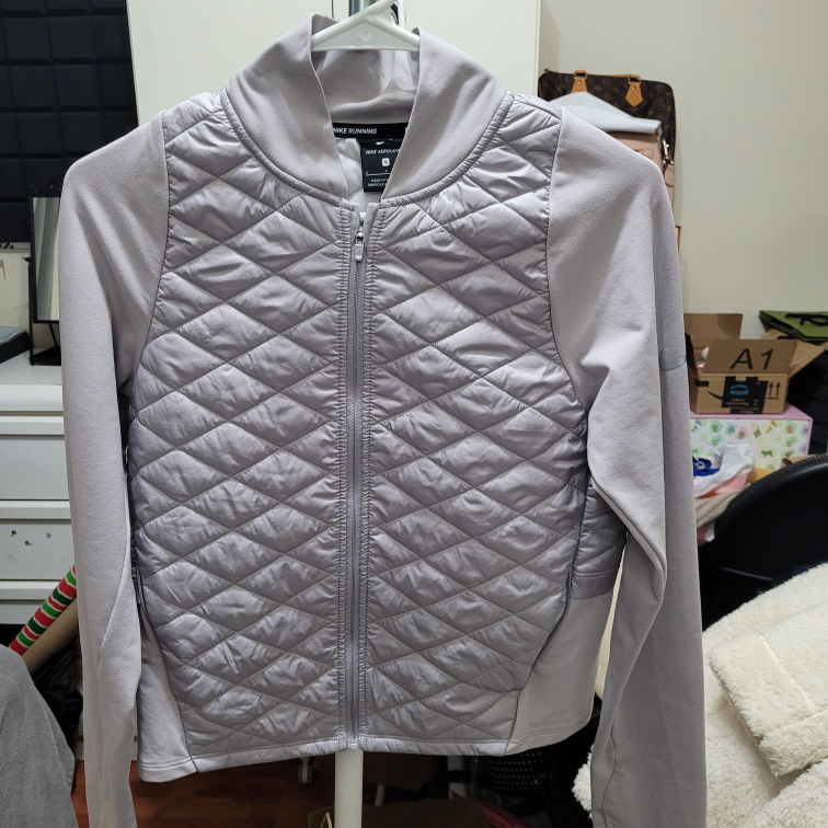 Nike Aerolayer Light Jacket Size S thumbnail