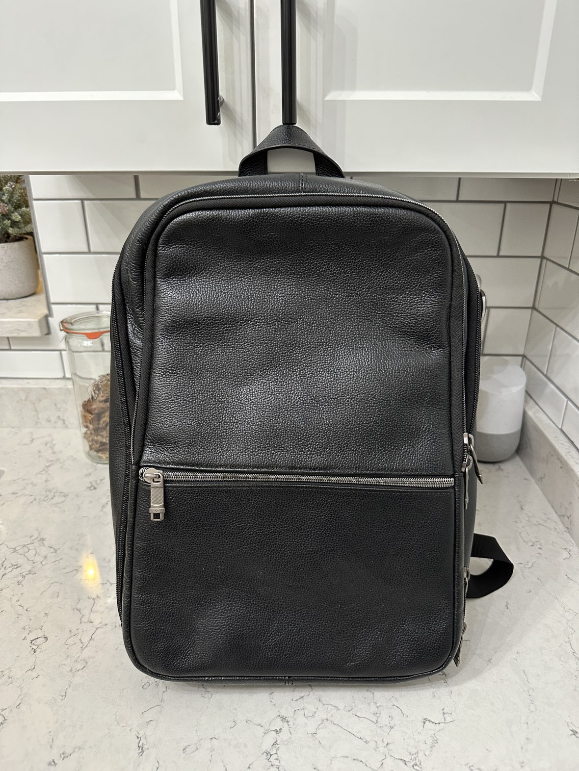 SAMSONITE CLASSIC LEATHER SLIM BACKPACK - Black