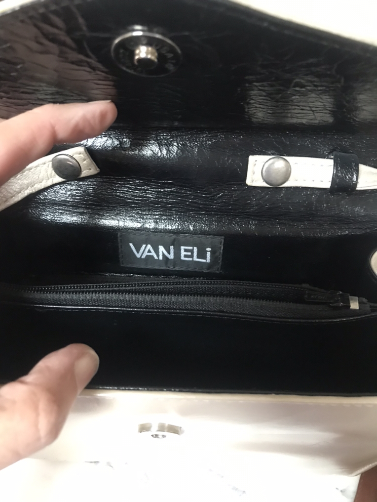 TWO - handbags - 15.00 for both image indicator(4)