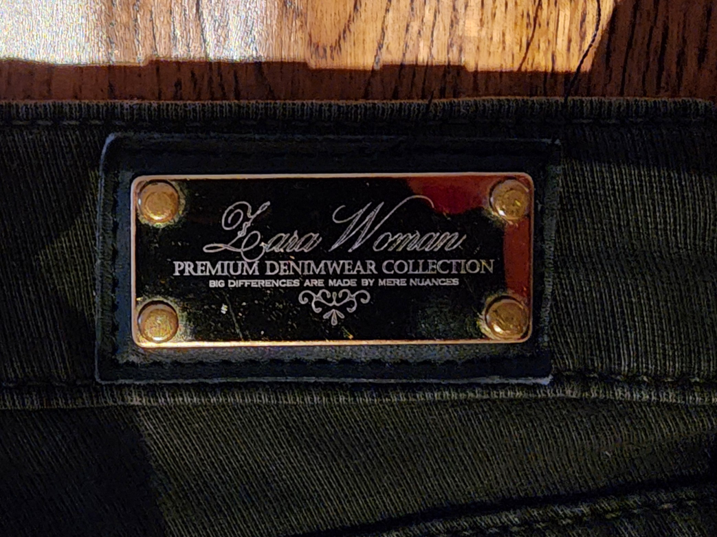 Dark green Slim fit "jeans" from Zara image indicator(3)