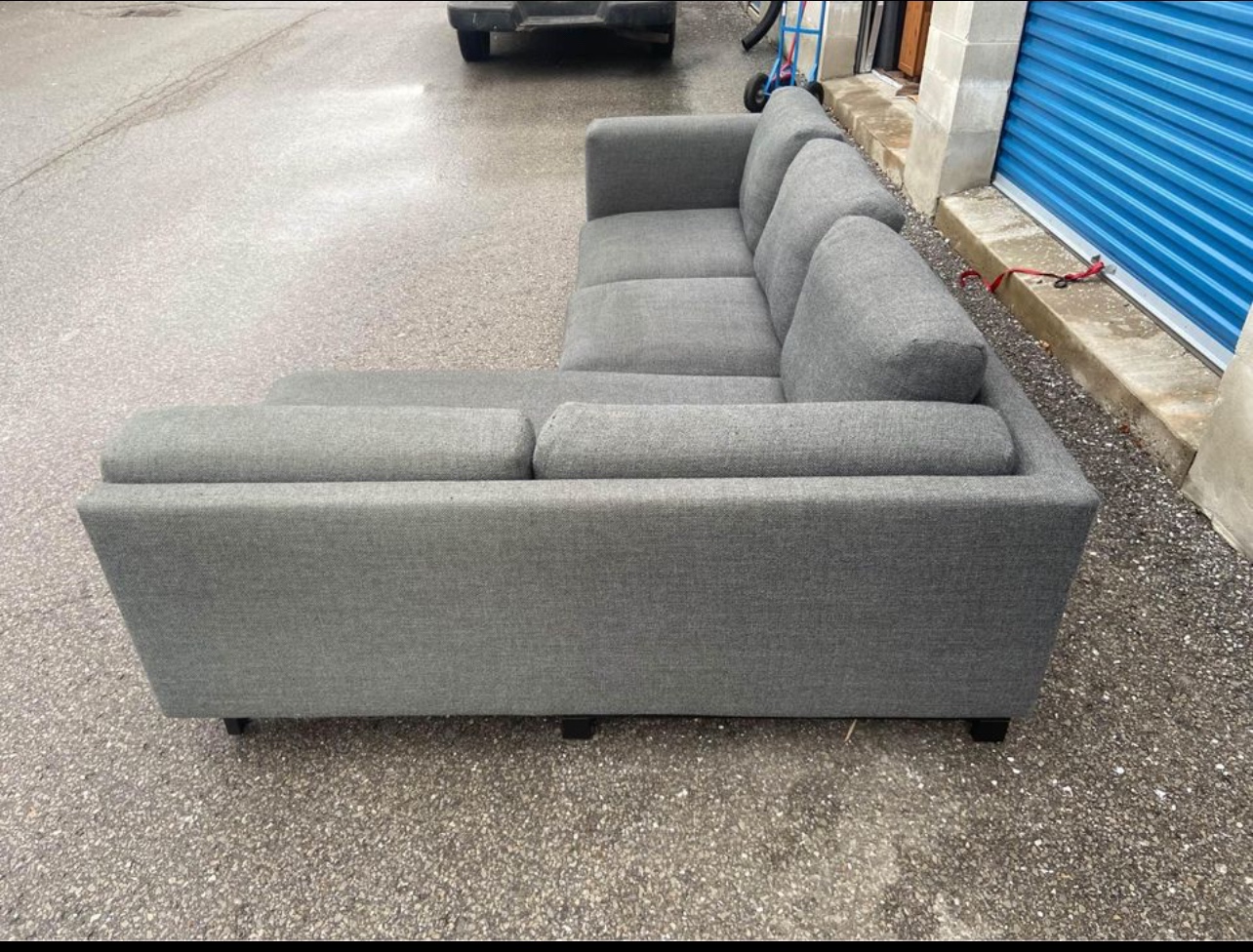 FREE DELIVERY• GREY MODERN UNIQUE SECTIONAL COUCH / SOFA - photo 5