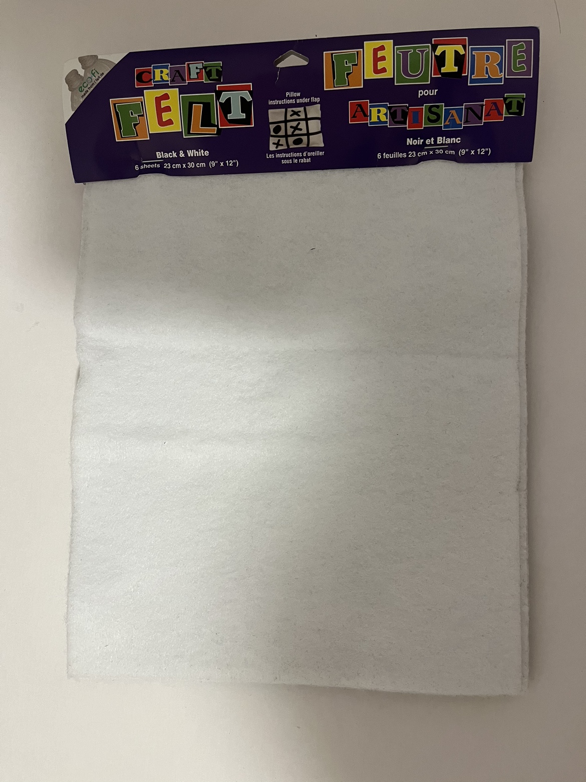 Fabric and felt odds and ends (bundle) image indicator(4)