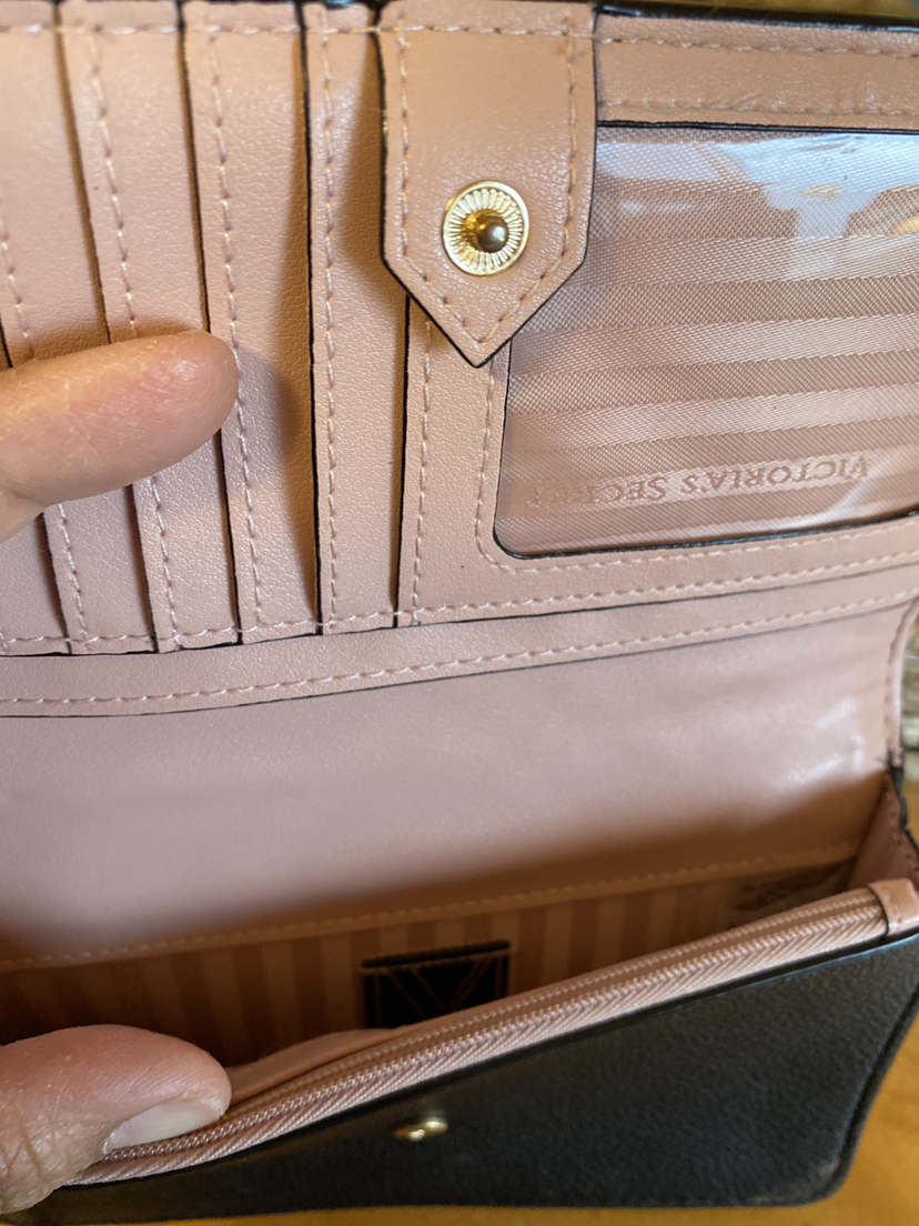 Victoria Secret wallet - photo 3